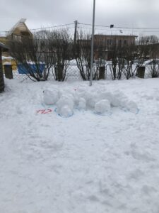 Lumest lumele 112 Karlova Lasteaed Kuupärlite rühm